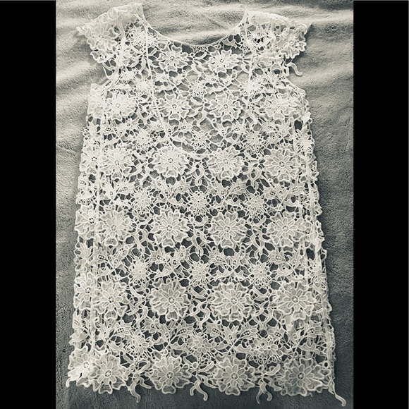 Daisy Crochet Cotton Floral Lace Mini CoverUp - Picture 6 of 6